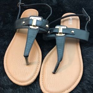 3/$25 Ardene Flat Sandals Gladiator Style Size 9